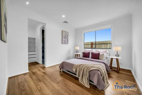 Property photo of 13 Goshawk Street Deanside VIC 3336