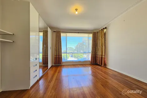 Property photo of 8 Paynes Road Mount Waverley VIC 3149