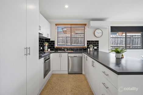 Property photo of 2/1756 Ferntree Gully Road Ferntree Gully VIC 3156