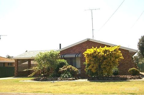Property photo of 9 Cabarita Crescent Glenvale QLD 4350