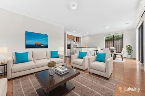 Property photo of 53 Harper Crescent Cranbourne West VIC 3977