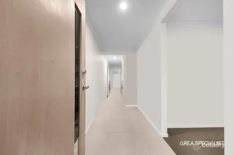 Property photo of 49 Voyager Boulevard Tarneit VIC 3029