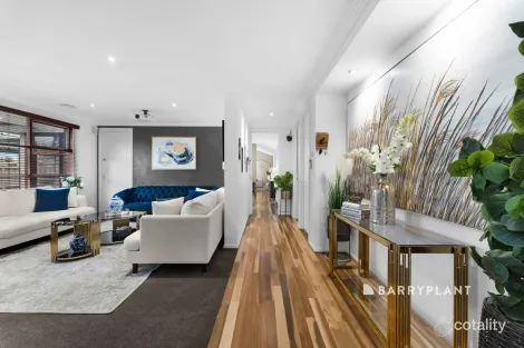 Property photo of 127 Moondarra Drive Berwick VIC 3806