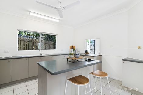 Property photo of 15 Woodmont Place Mooroobool QLD 4870