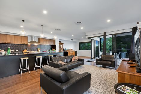 Property photo of 37 Fig Tree Pocket Road Chapel Hill QLD 4069