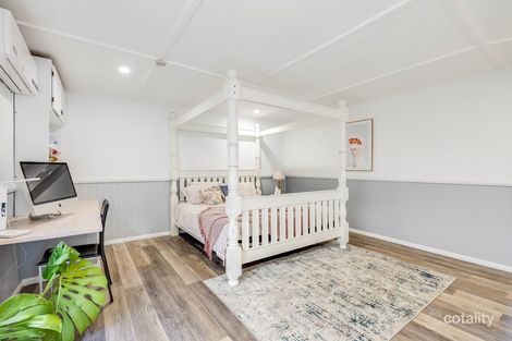 Property photo of 6 Roseberry Street North Toowoomba QLD 4350