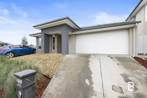 Property photo of 24 Dante Crescent Bonshaw VIC 3352
