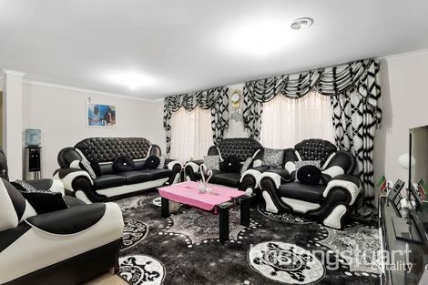 Property photo of 43 Fairways Boulevard Deer Park VIC 3023