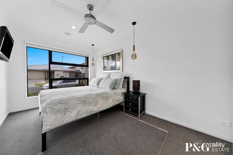 Property photo of 14 Burchill Avenue Cranbourne East VIC 3977