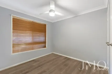 Property photo of 25 Guara Grove Pimpama QLD 4209