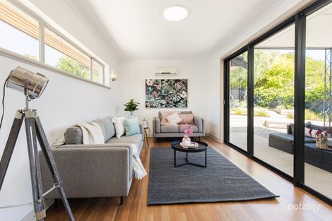 Property photo of 4 Lifford Parade Marino SA 5049