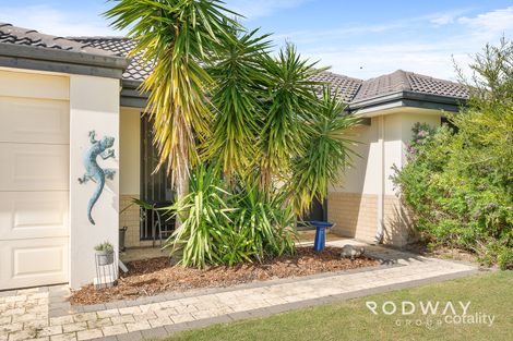 Property photo of 17 Padra Turn Byford WA 6122