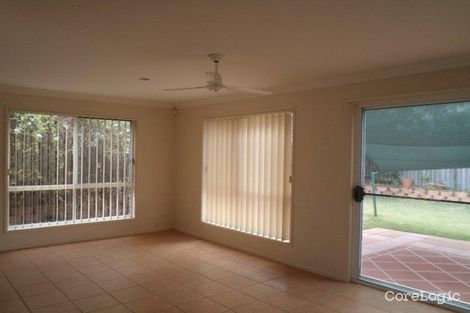 Property photo of 2/8 Crosby Avenue Pacific Pines QLD 4211