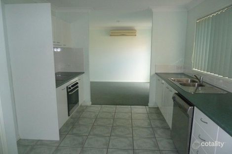 Property photo of 1 Study Court Meadowbrook QLD 4131