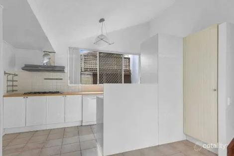 Property photo of 51 Goldsbrough Road Taringa QLD 4068