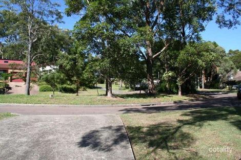 Property photo of 8 Wyera Crescent Carey Bay NSW 2283