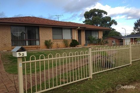 Property photo of 52 Crispsparkle Drive Ambarvale NSW 2560