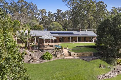 8 Ireland Ct, Cashmere, QLD 4500