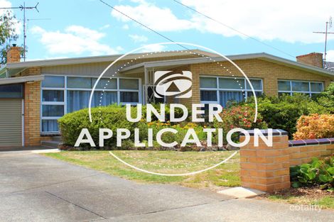 Property photo of 3 McNeilly Road Drouin VIC 3818