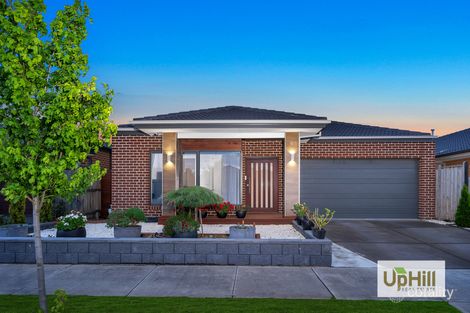 Property photo of 26 Saloon Circuit Clyde North VIC 3978