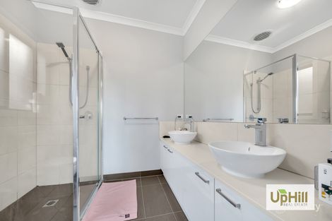 Property photo of 26 Saloon Circuit Clyde North VIC 3978