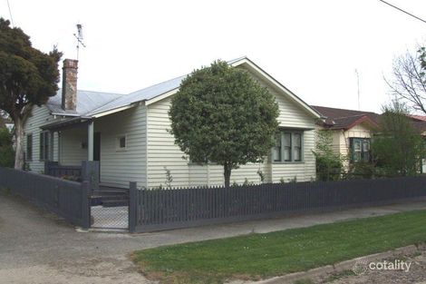 301 Drummond St N, Lake Wendouree, VIC 3350