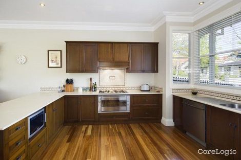 Property photo of 11 Menzie Grove Eaglemont VIC 3084