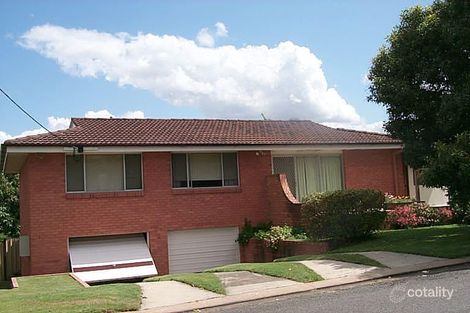 Property photo of 19 Walter Street Holland Park West QLD 4121