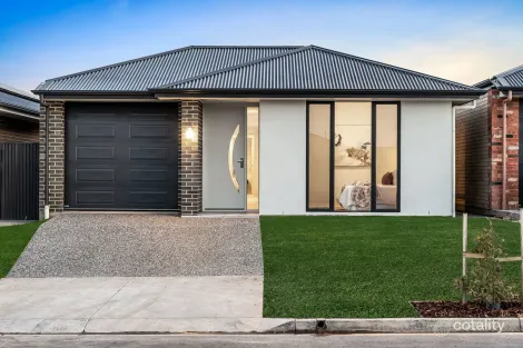 Property photo of 5 Silver Gull Way Port Noarlunga South SA 5167