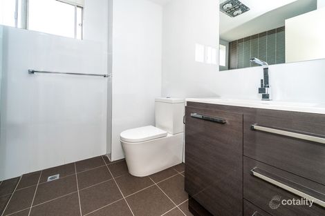 Property photo of 11/17 Mascot Drive Eastlakes NSW 2018