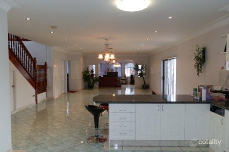 Property photo of 18 Haydn Place Bonnyrigg Heights NSW 2177