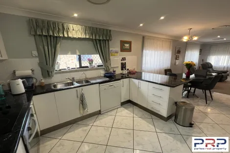 Property photo of 4/55 Bushman Street Parkes NSW 2870
