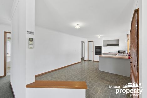 Property photo of 3 Olympic Avenue Mount Clear VIC 3350