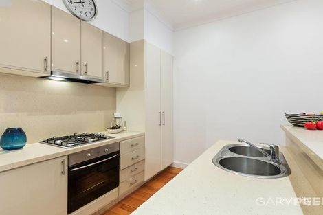 Property photo of 5 Graceburn Avenue Carnegie VIC 3163