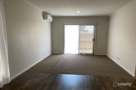 Property photo of 8 Staccato Terrace Strathtulloh VIC 3338