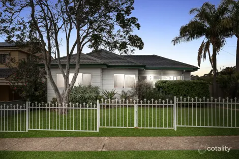 57 Bungaree Rd, Toongabbie, NSW 2146