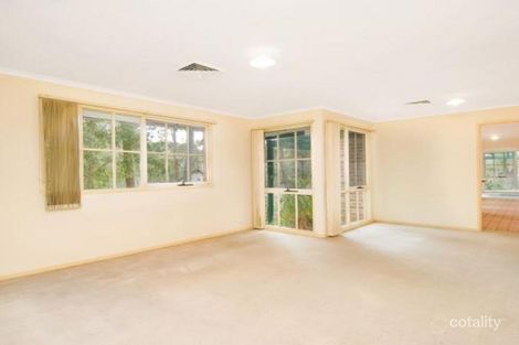 Property photo of 33 Pogson Drive Cherrybrook NSW 2126