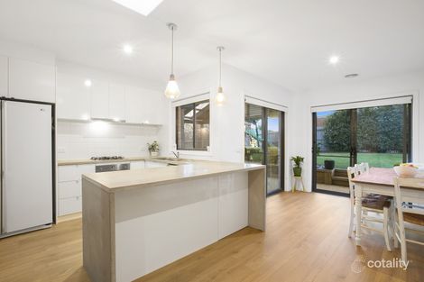 Property photo of 31 Oakdean Boulevard Ocean Grove VIC 3226