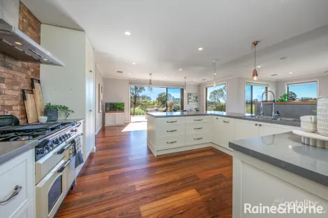 Property photo of 30 View Bank Lane Riddells Creek VIC 3431