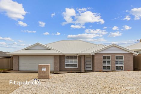 4 Lee Way, Lloyd, NSW 2650
