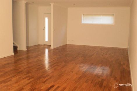 Property photo of 10/17-19 Alpine Grove Pascoe Vale VIC 3044