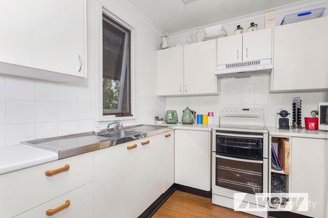 Property photo of 13 The Ridgeway Bolton Point NSW 2283