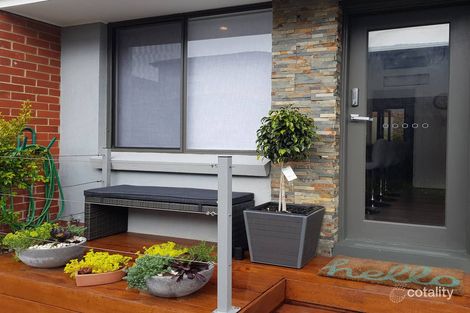 Property photo of 3/100 Tanti Avenue Mornington VIC 3931