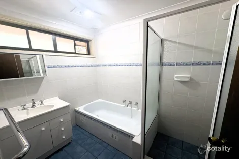 Property photo of 69 Cross Street Warrimoo NSW 2774