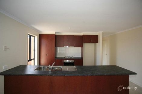 Property photo of 2 Starling Avenue Tarneit VIC 3029