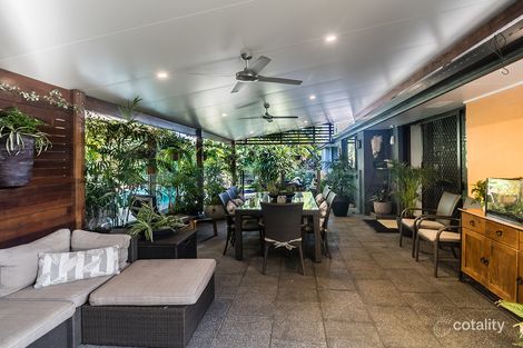 367 Pine Mountain Rd, Mansfield, QLD 4122