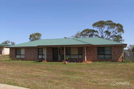 7 Appletree Ct, Meringandan West, QLD 4352