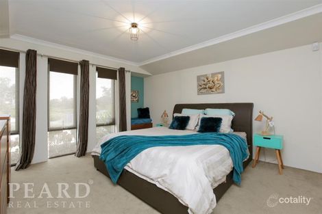 Property photo of 20 Parnell Way Canning Vale WA 6155