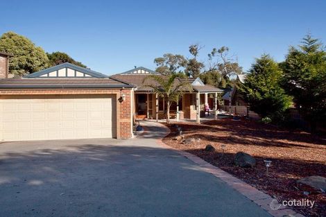 18 Bellevue Cres, Mount Eliza, VIC 3930