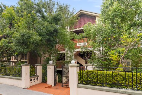 4/39 Robe St, St Kilda, VIC 3182